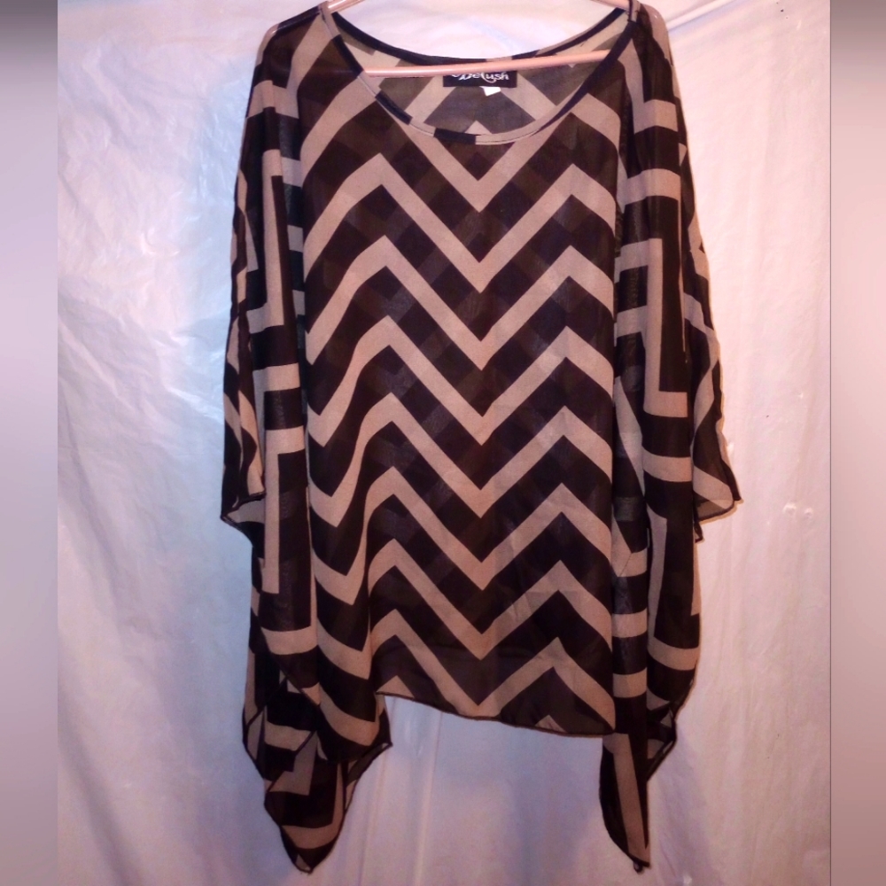 Belush Top